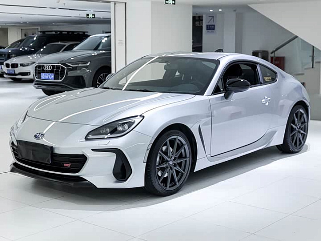 Subaru BRZ 2025 2.4L — из Китая под ключ