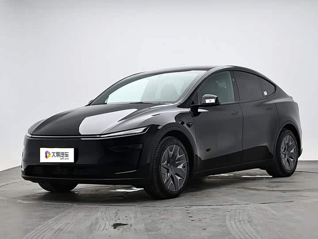 Tesla Model Y L 2025 751 км хода — из Китая под ключ