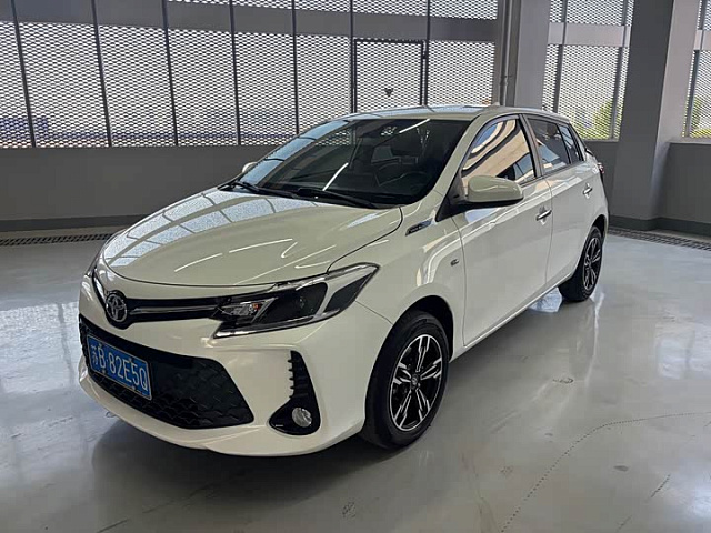 Toyota Vios FS 2022 1.5L — из Китая под ключ