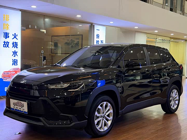 Toyota Frontlander 2026 2L — из Китая под ключ
