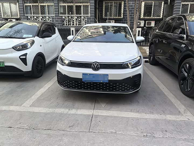Volkswagen e-Lavida 2026 1.5L — из Китая под ключ
