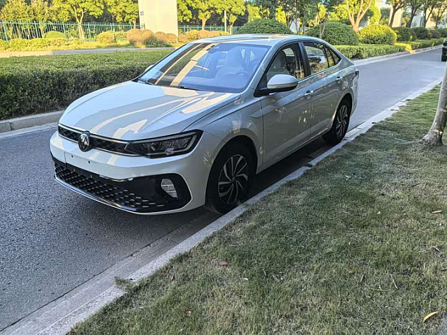 Volkswagen e-Lavida 2025 1.5L — из Китая под ключ