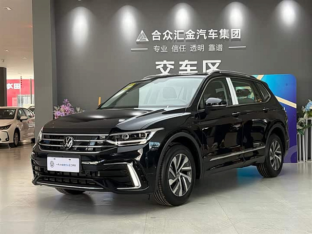 Volkswagen Tiguan L PHEV 2023 1.5L — из Китая под ключ