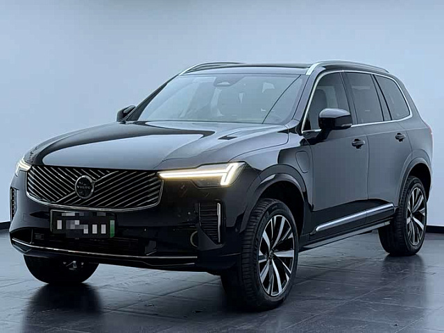 Volvo XC90 PHEV 2025 2L — из Китая под ключ