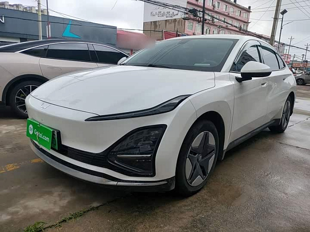 Wuling E5 2024 410 км хода — из Китая под ключ