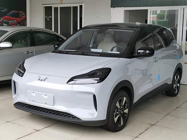 Wuling Bingo PLUS 2024 330 км хода 31,9 кВт·ч — из Китая под ключ