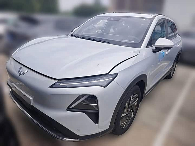 Wuling Starlight S PHEV 2025 1.5L — из Китая под ключ