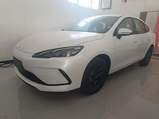 BYD Seal 05DM 2026 1.5L — из Китая под ключ