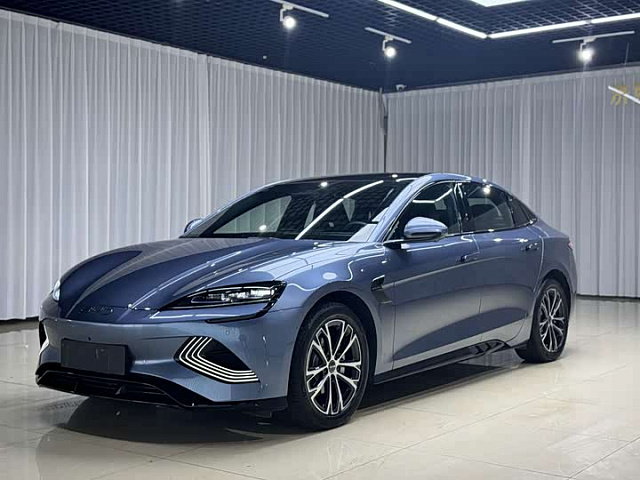 BYD Seal 2025 510 км хода — из Китая под ключ