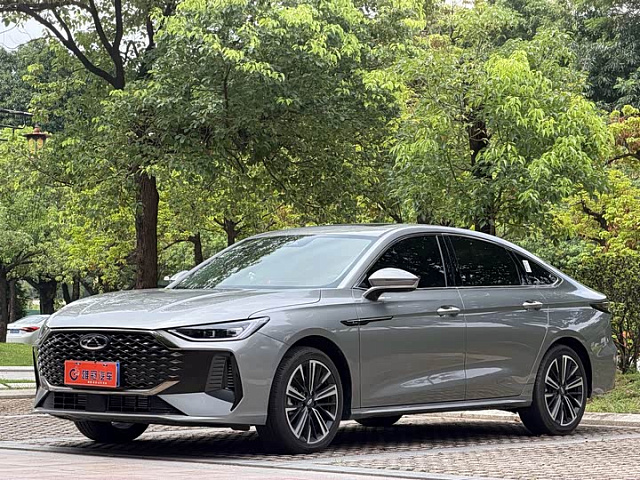 Chery Arrizo 8 PRO 2025 1.6L — из Китая под ключ