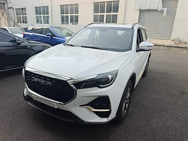Jetour X70 2025 1.5L — из Китая под ключ