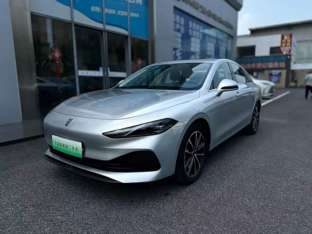 Roewe D7 2025 1.5L — из Китая под ключ