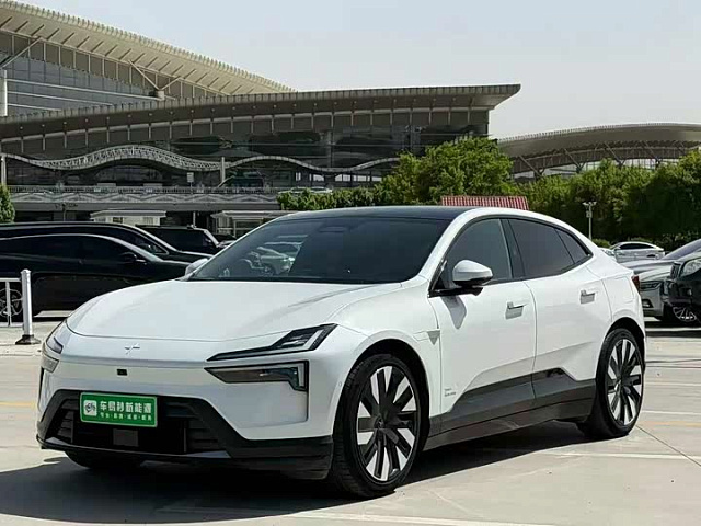 Polestar 4 2024 668 км хода — из Китая под ключ