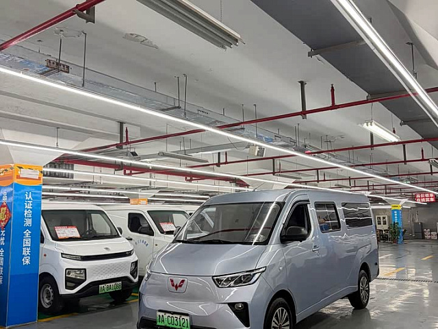 Wuling Yangguang 2025 400 км хода — из Китая под ключ