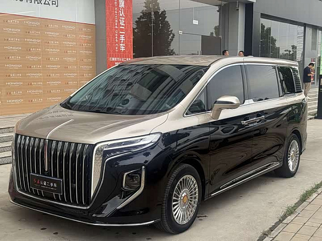 Hongqi HQ9 2023 2L — из Китая под ключ