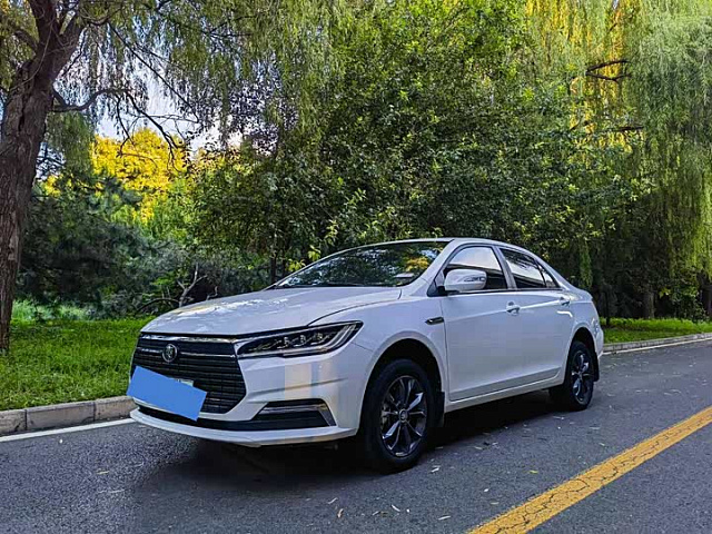 BYD Qin Dm — Седан под заказ из Китая