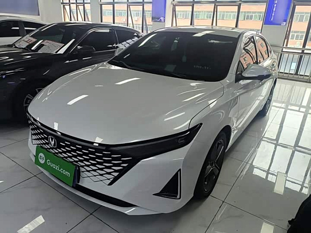 Changan Lamore 2023 1.5L — из Китая под ключ