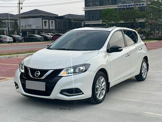Nissan Tiida 2024 1.6L — из Китая под ключ