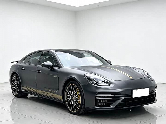 Porsche Panamera E-Hybrid 2023 4L — из Китая под ключ