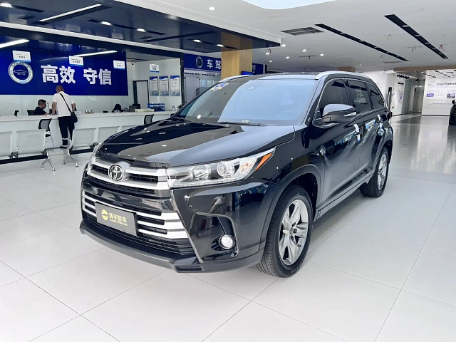 Toyota Highlander 2022 2L — из Китая под ключ