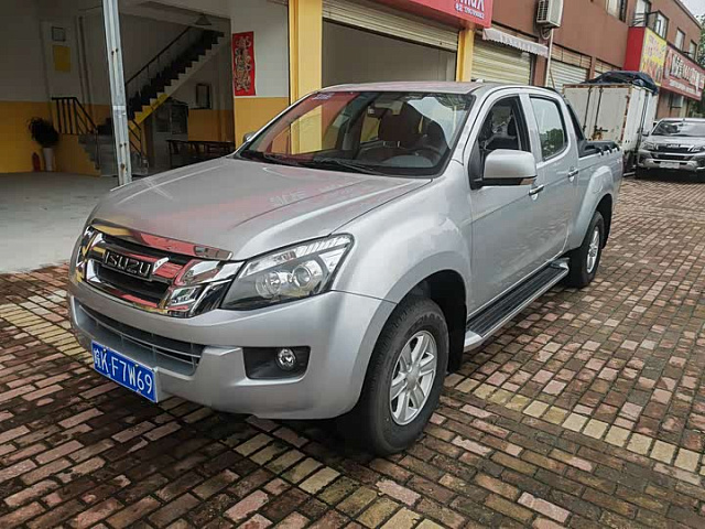 Isuzu Traga 2023 2.5L — из Китая под ключ