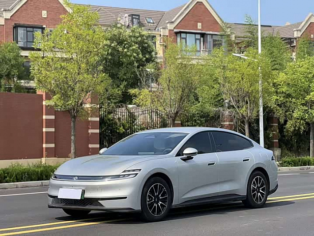 Changan Qiyuan A06 2026 510 км хода — из Китая под ключ