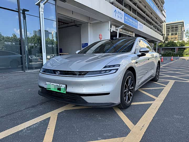 Changan Qiyuan A06 2026 240 км хода — из Китая под ключ