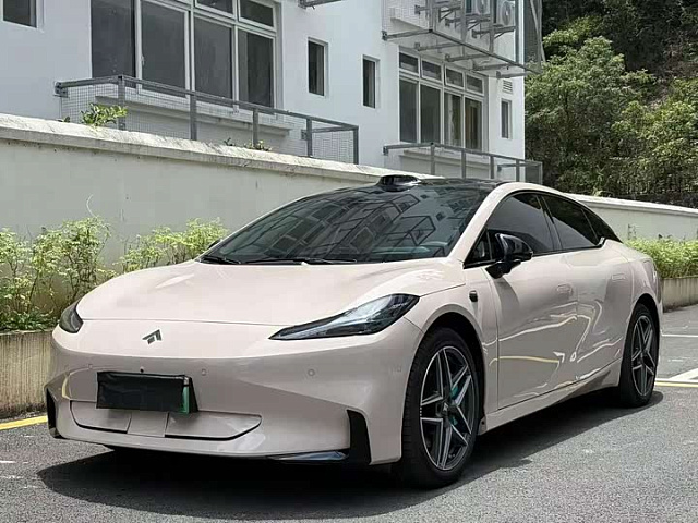 Hyptec GT 2025 710 км хода — из Китая под ключ
