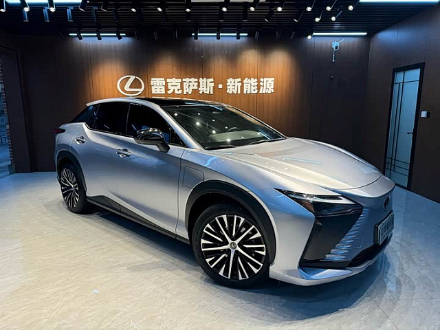 Lexus RZ 2023 520 км хода 66 кВт·ч — из Китая под ключ