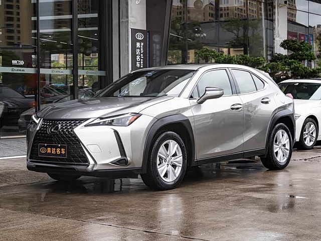 Lexus UX 2022 2L — из Китая под ключ