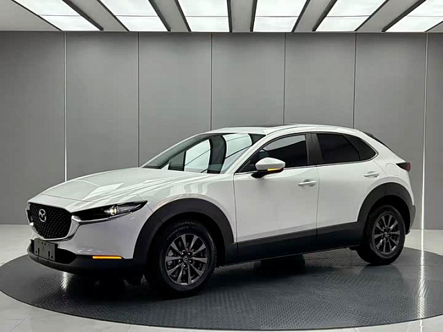 Mazda CX-30 2022 2L — из Китая под ключ
