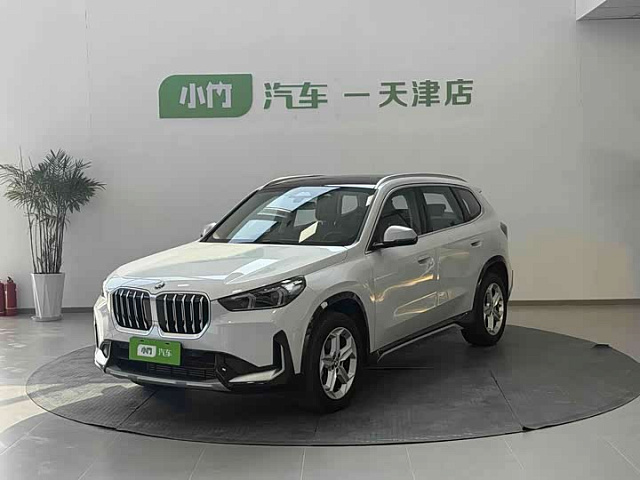 BMW X1 2023款 sDrive20Li X设计套装 — из Китая под ключ