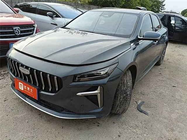 Geely Preface 2024 1.5L — из Китая под ключ