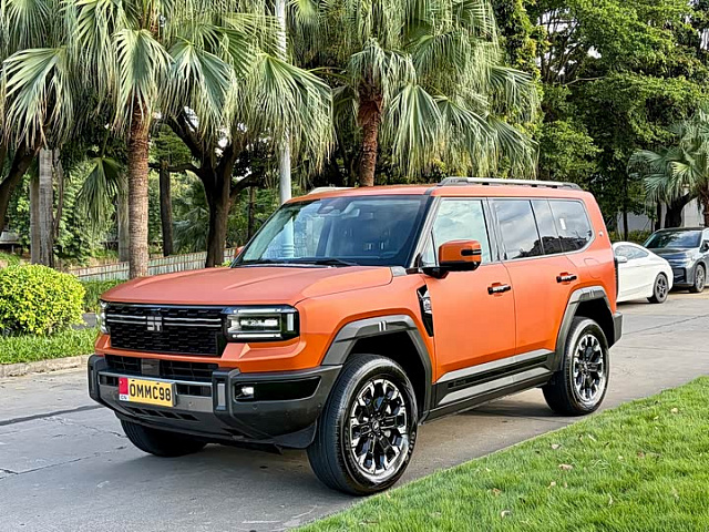 Jetour G700 2025款 享境版 6座 — из Китая под ключ