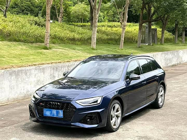 Audi A4 2022款 Avant 40 TFSI 时尚动感型 — из Китая под ключ