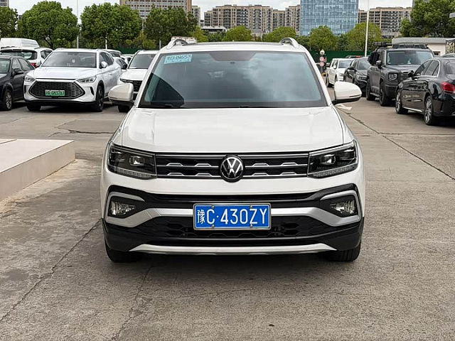 Volkswagen T-Cross 2022款 280TSI DSG舒适版 — из Китая под ключ
