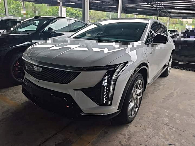Cadillac OPTIQ 2024款 标准续航版 — из Китая под ключ