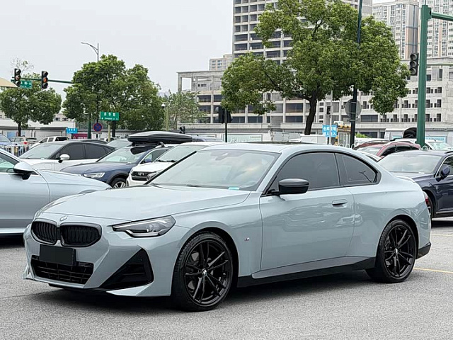 BMW 2 Series (импорт) 2023款 225i M运动曜夜套装 — из Китая под ключ