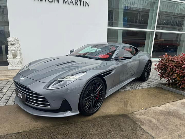 Aston Martin DB12 2025款 4.0T V8 Coupe — из Китая под ключ