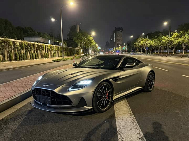 Aston Martin DB12 2023款 4.0T V8 Coupe — из Китая под ключ