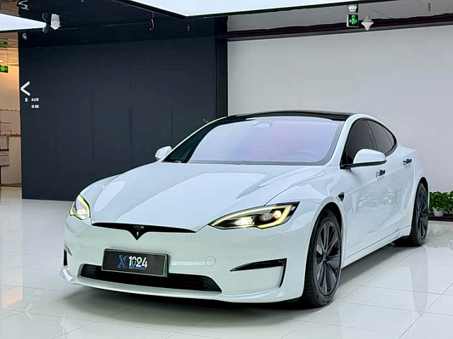 Tesla Model S 2023款 双电机全轮驱动版 — из Китая под ключ