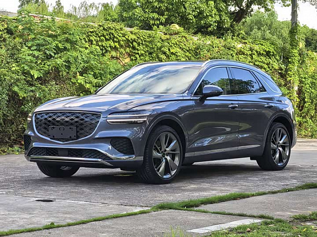 Genesis GV70 — Авто под заказ из Китая