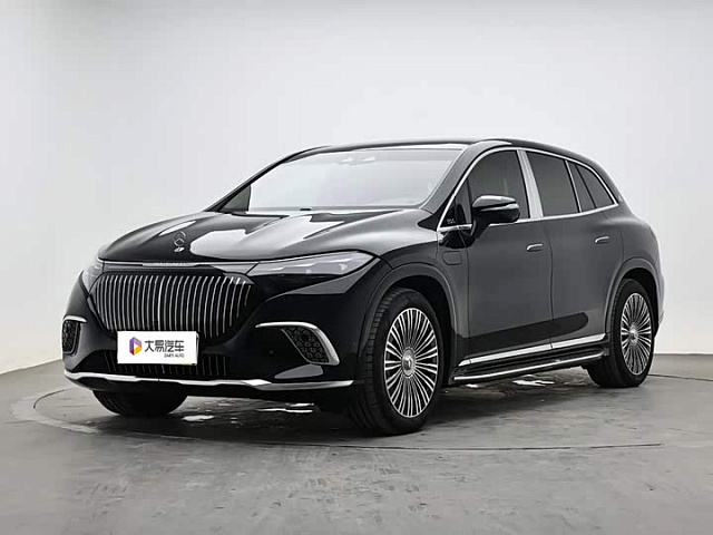 Mercedes-Benz Maybach EQS SUV 2025款 EQS 680 礼逸版 — из Китая под ключ
