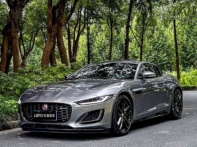 Jaguar F-TYPE 2023款 P300 硬顶版 R-DYNAMIC BLACK — из Китая под ключ