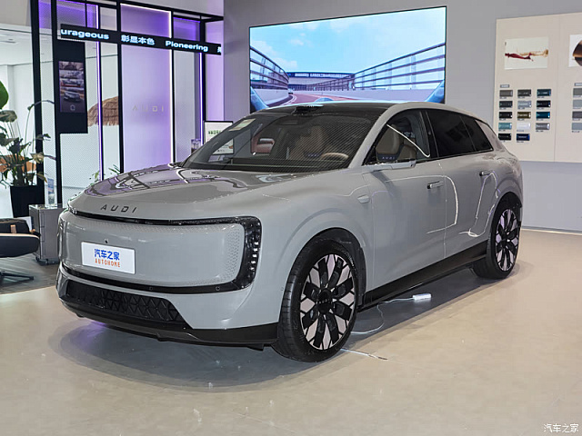 Audi E7X 2026款 先锋智能远航版 — из Китая под ключ
