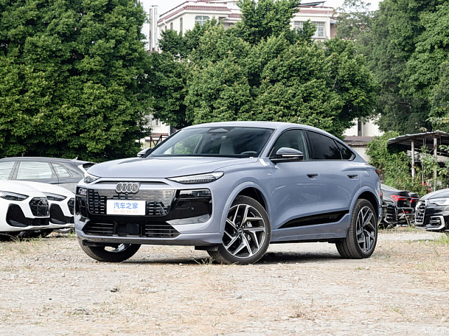 Audi Q6L Sportback e-tron 2026款 超长续航版 — из Китая под ключ