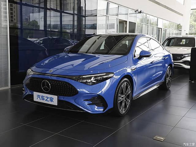 Mercedes-Benz CLA 2026款 260L — из Китая под ключ