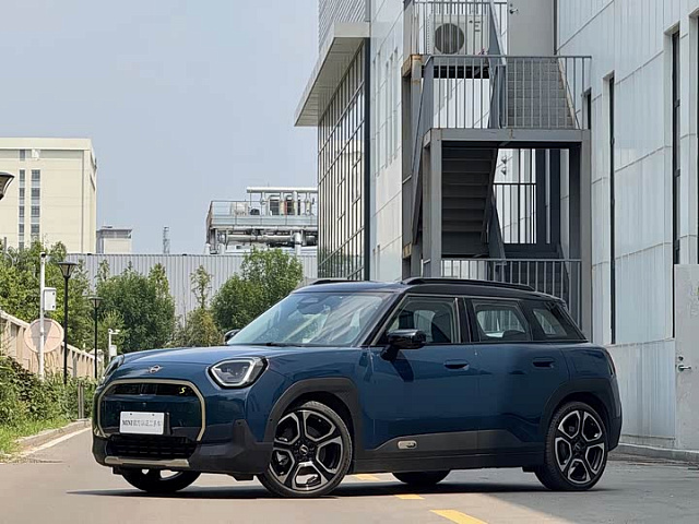 MINI Aceman 2024款 SE 艺术家 — из Китая под ключ