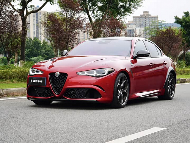 Alfa Romeo Giulia — Авто под заказ из Китая