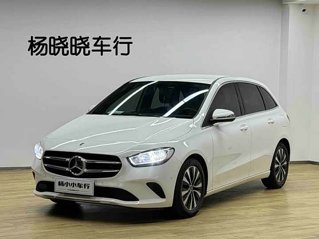Mercedes-Benz B-Class 2022款 B 180 时尚型 — из Китая под ключ